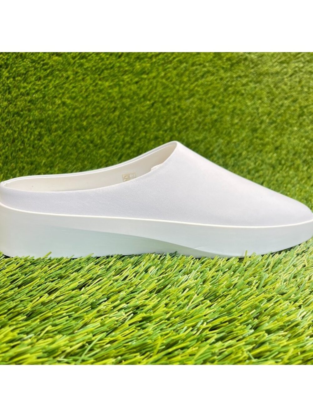 Wolf & Shepherd Cruise Mule Mens 7.5 Womens Size 9 White Leather Slip-On Slipper